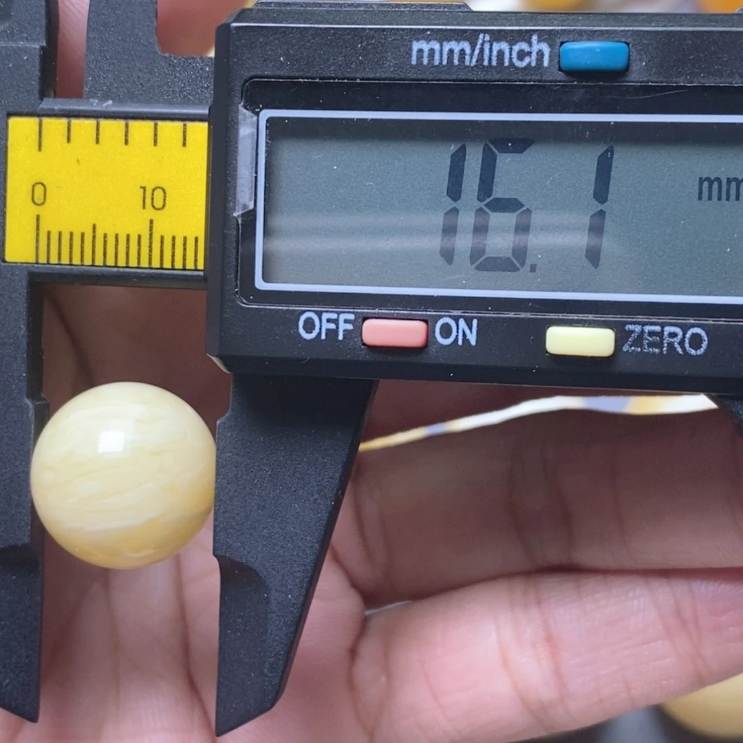 蜜蜡未镶嵌珠宝奇石闫*学
