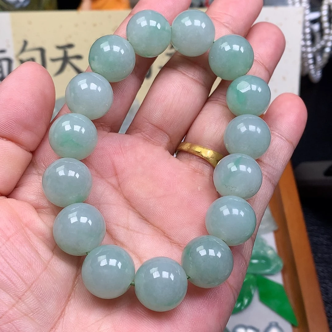 翡翠裸石缅甸天然A货翡翠阳绿手串