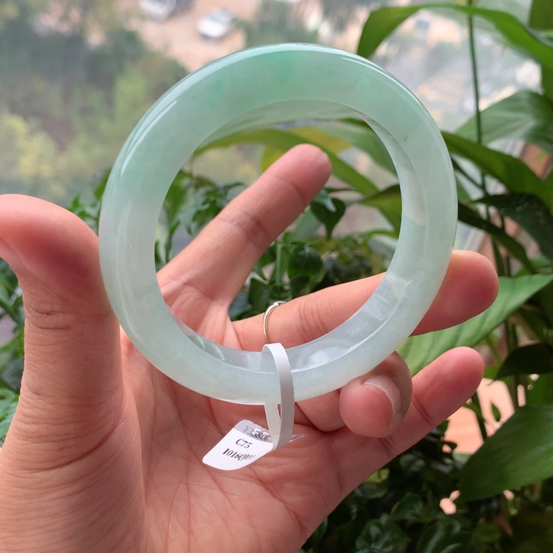 翡翠未镶嵌手镯31号