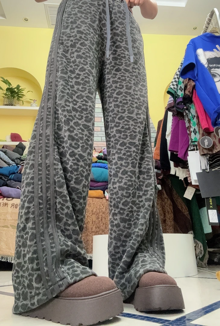 冬季潮流豹纹侧边条杠时尚个性直筒裤7334