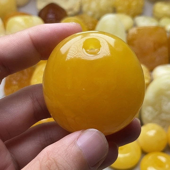 琥珀颈饰未镶嵌琥珀蜜蜡吊坠