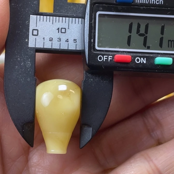 蜜蜡未镶嵌裸石33杂