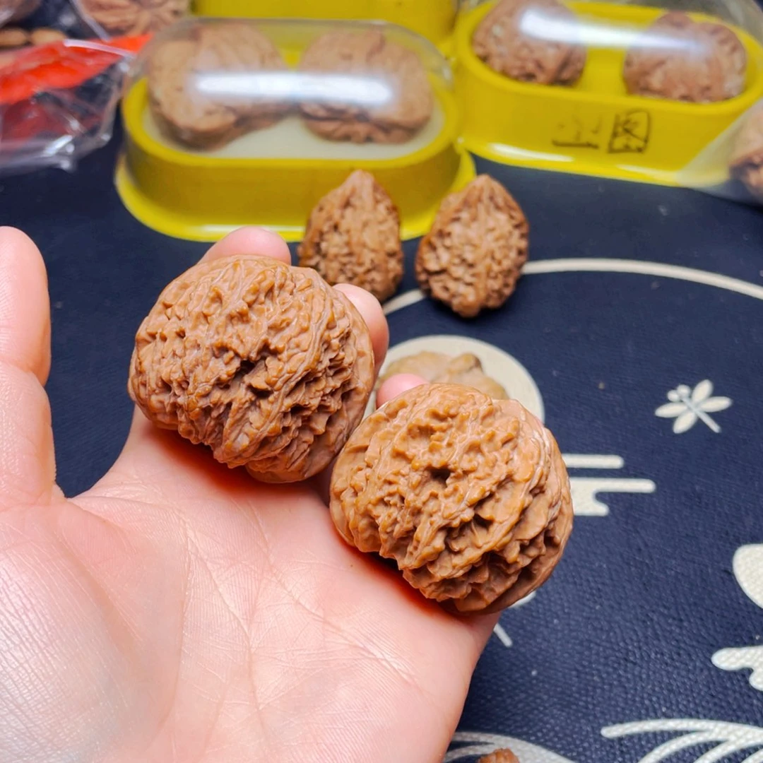 吊坠文玩核桃137狮子头