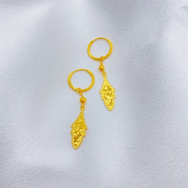 老庙黄金2足金5G工艺龙鳞时尚气质树叶耳圈吊坠2.73克