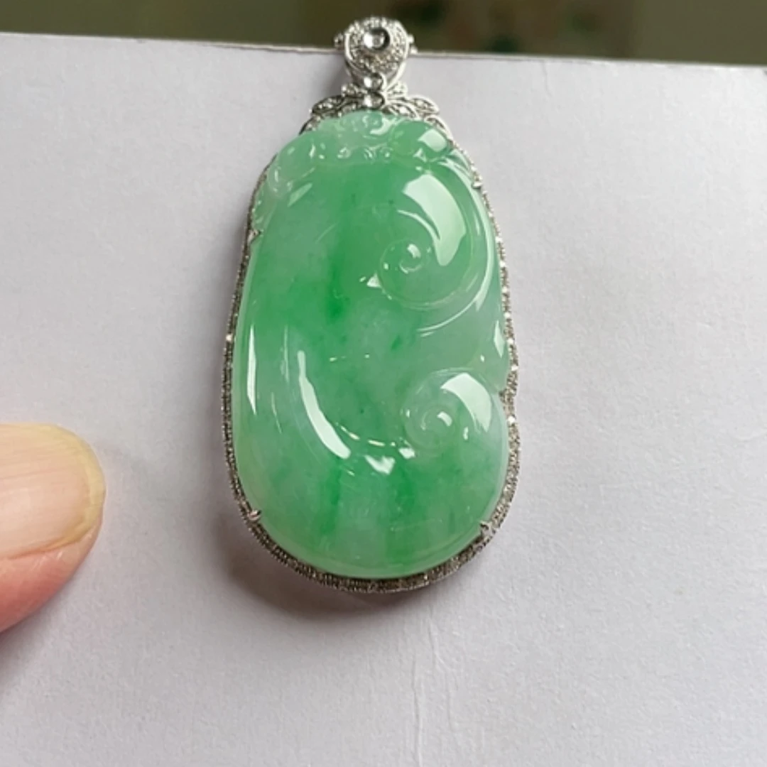 【闪购商品】翡翠18K金镶嵌吊坠(不含链)