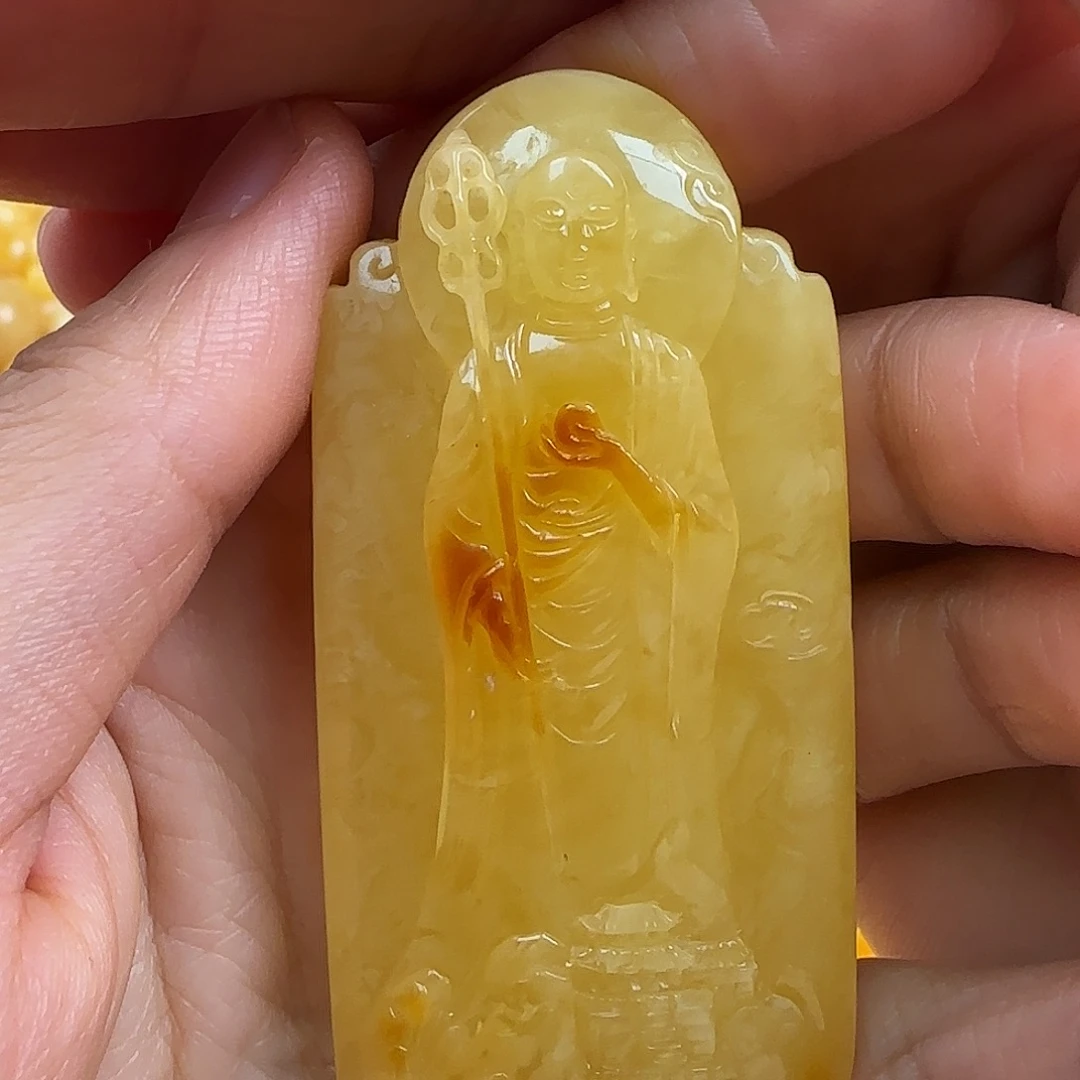 蜜蜡未镶嵌珠宝奇石
