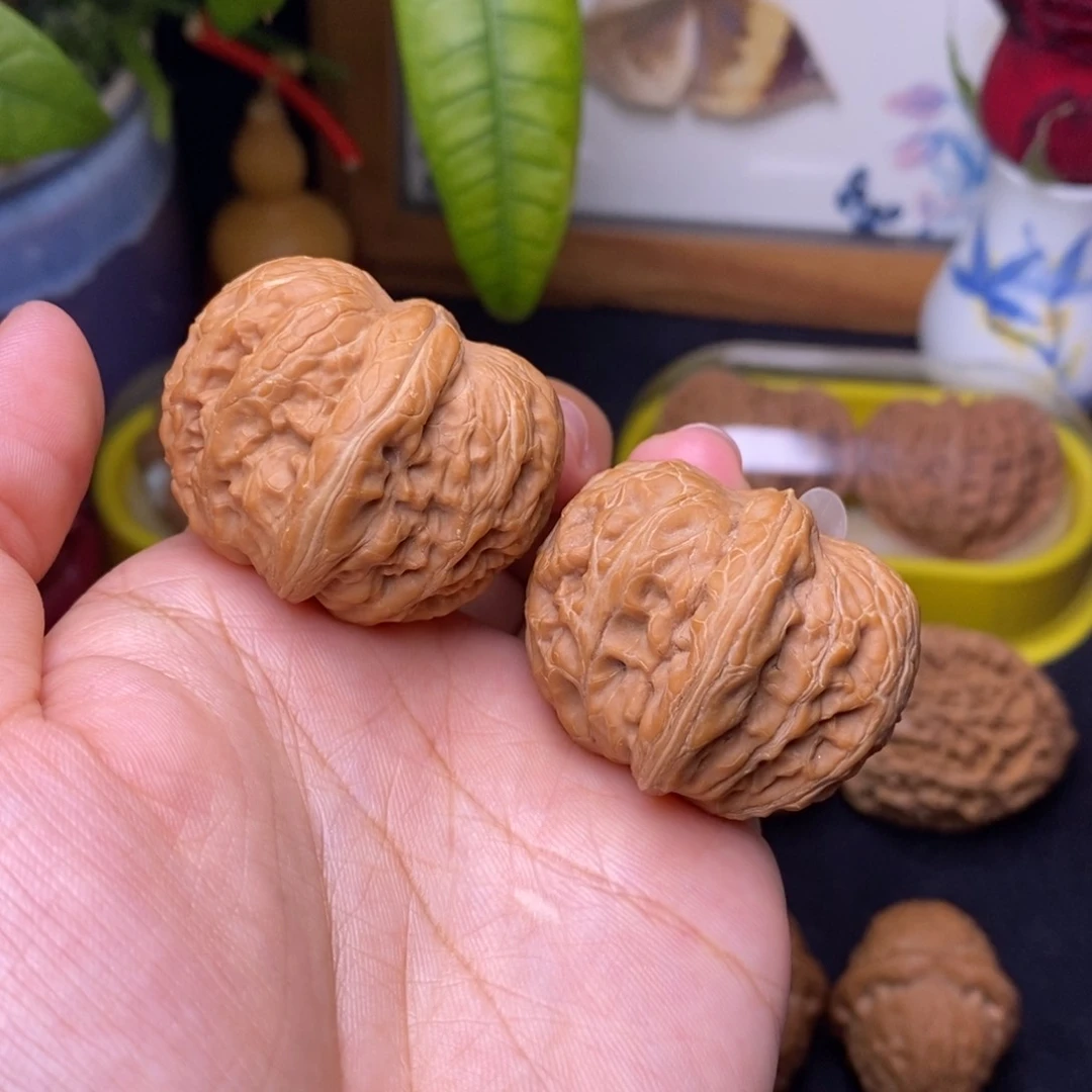 文玩核桃把件38平谷元宝