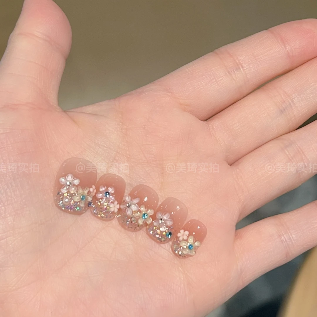 【花田喜事】糖果色小花炫彩亮片纯手工穿戴甲带盒子工具包J款