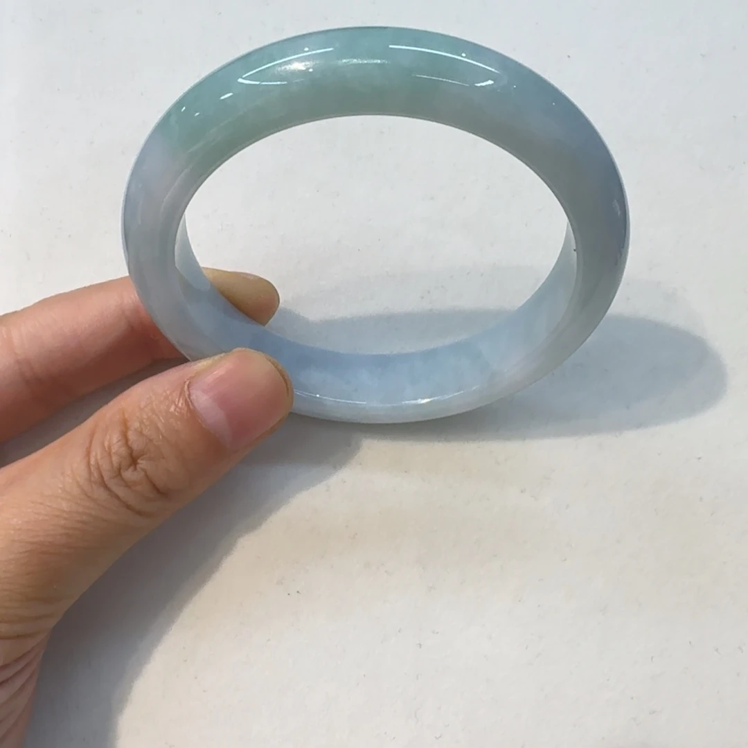 翡翠未镶嵌手镯手镯