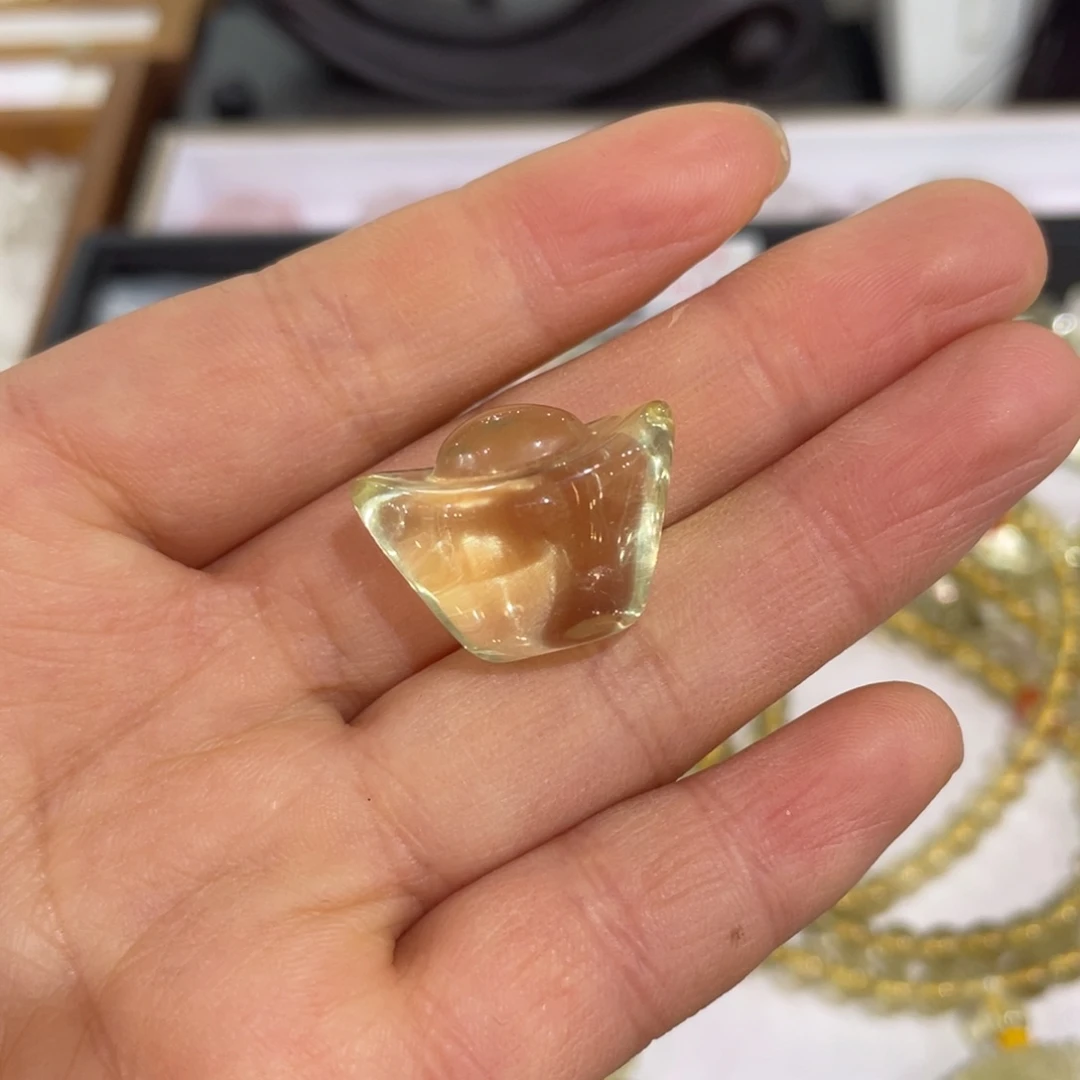 黄晶元宝吊坠未镶嵌