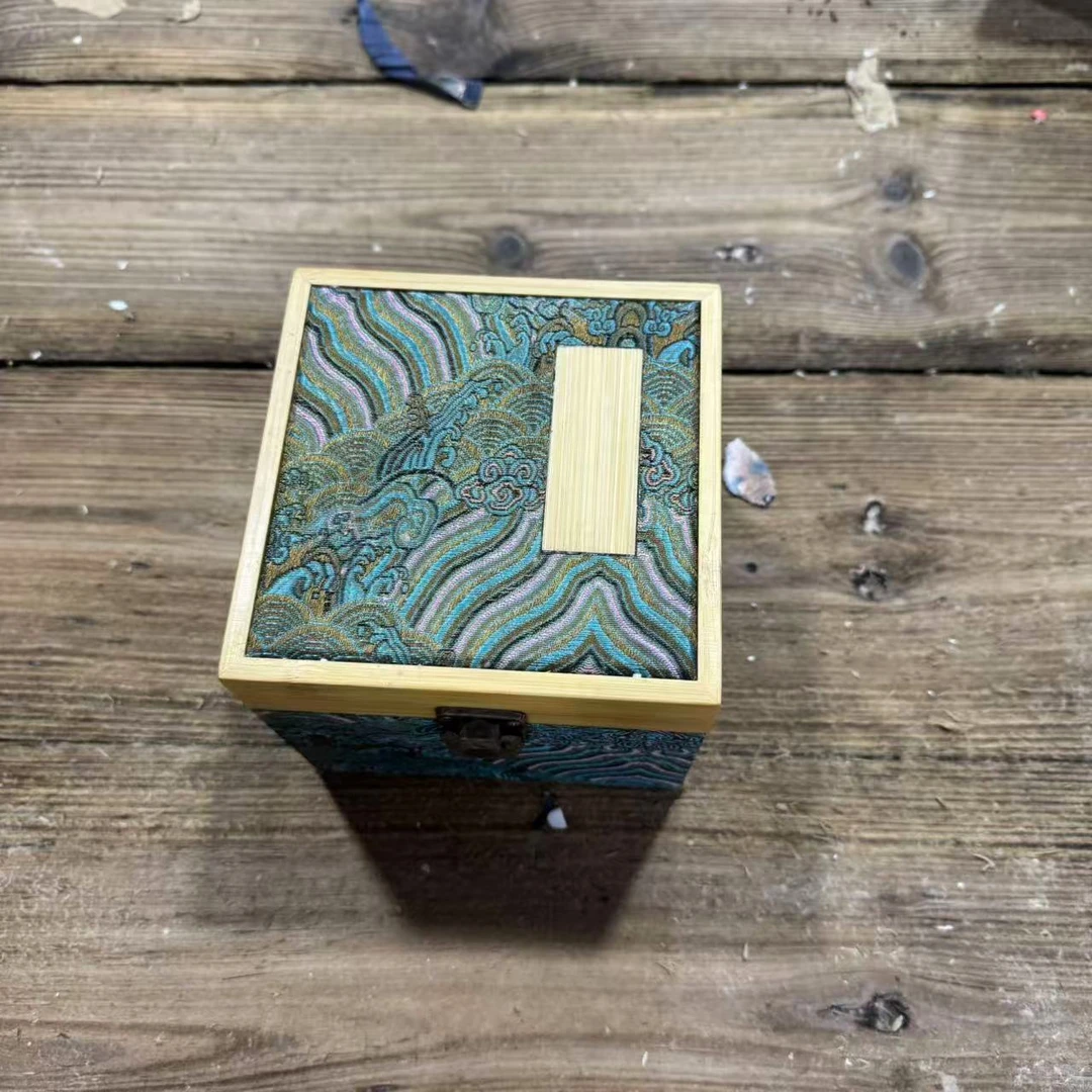 【闪购商品】青瓷祥云扳指主人杯品茗杯[不带礼盒]