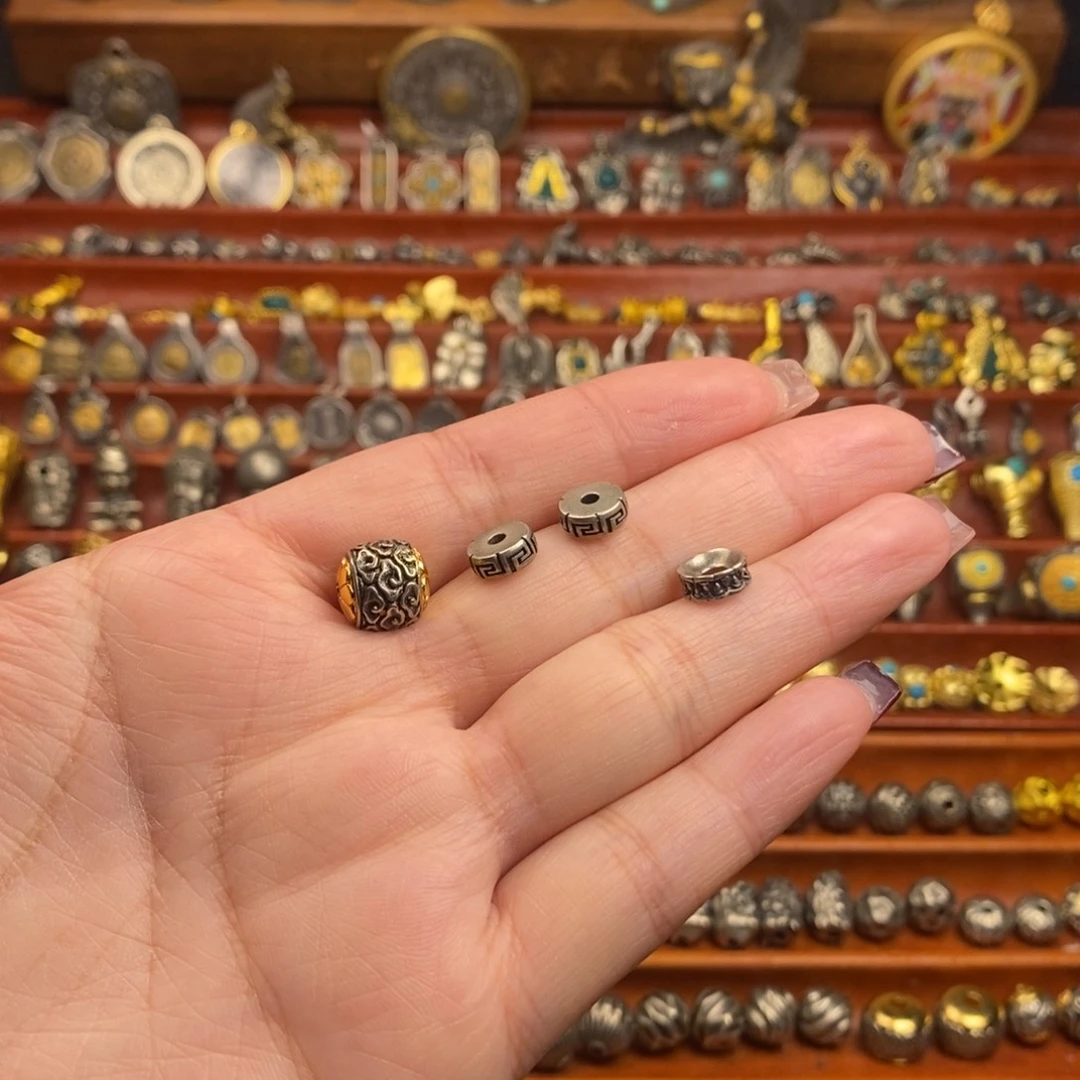 顺***。柏香籽/百香籽吊坠