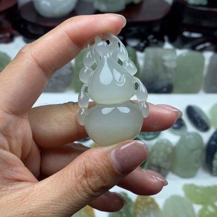 和田玉（糖玉）未镶嵌颈饰63