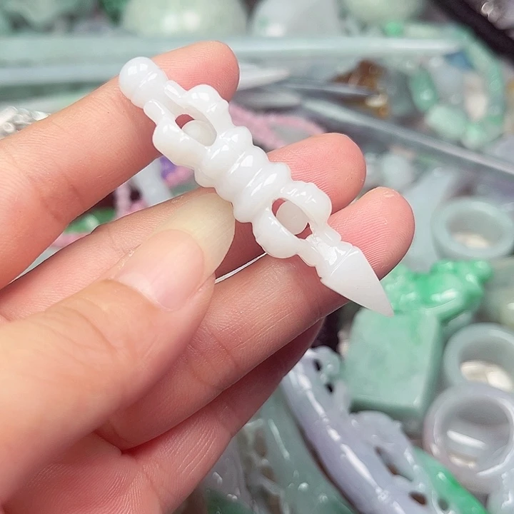 未镶嵌挂件翡翠翡翠