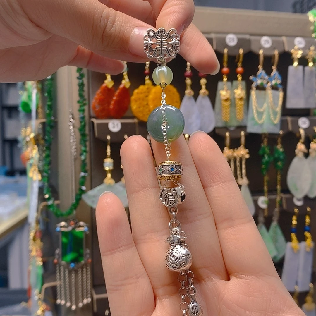 颈饰未镶嵌翡翠翡翠