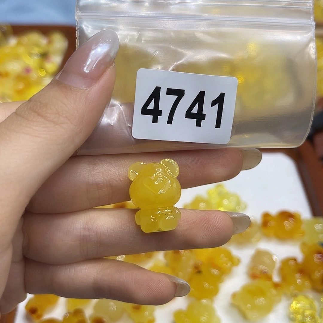 琥珀未镶嵌裸石蜜蜡