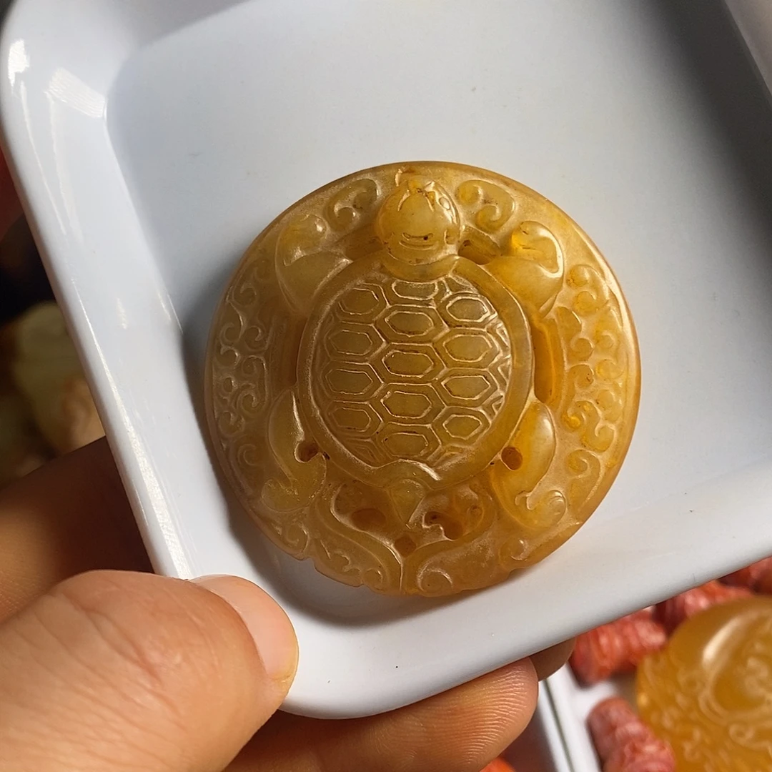 岫岩老玉（透闪石质玉）未镶嵌挂件