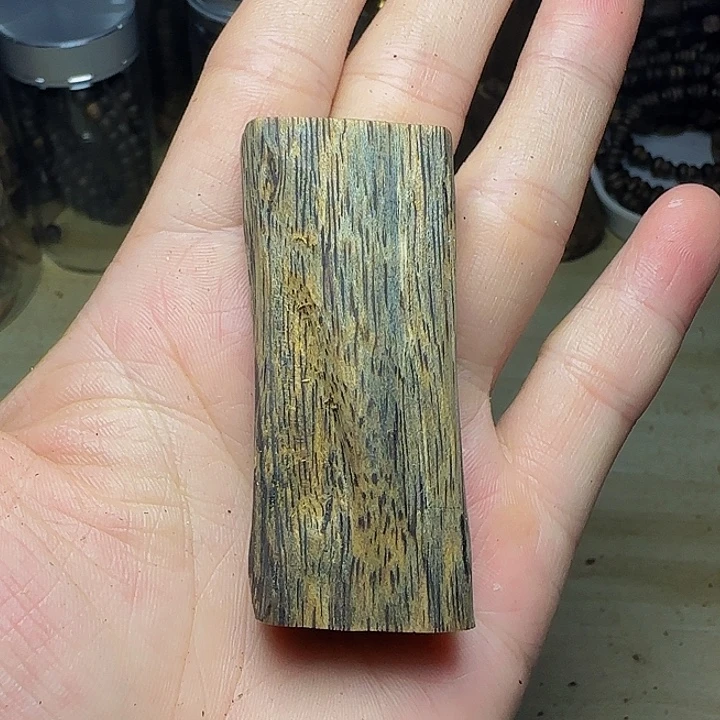 蒙***蒙木绿奇树心牌子料14克