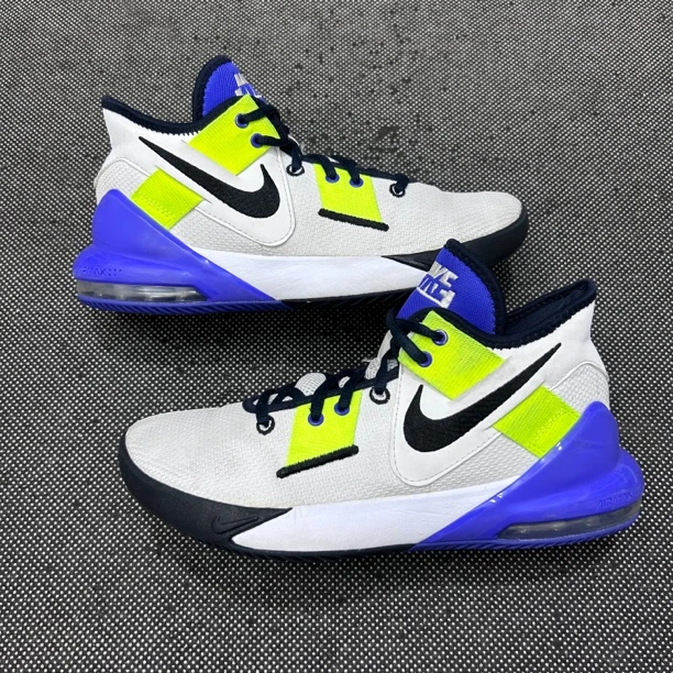 90新 NIKE/耐克 40码（偏小） max 白绿蓝 无盒 复古休闲鞋