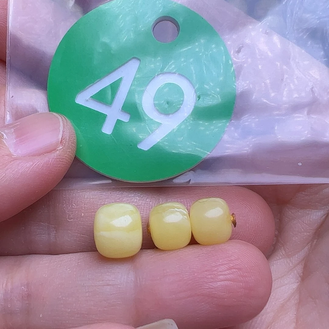 蜜蜡未镶嵌珠宝奇石嶽**好9-8m m