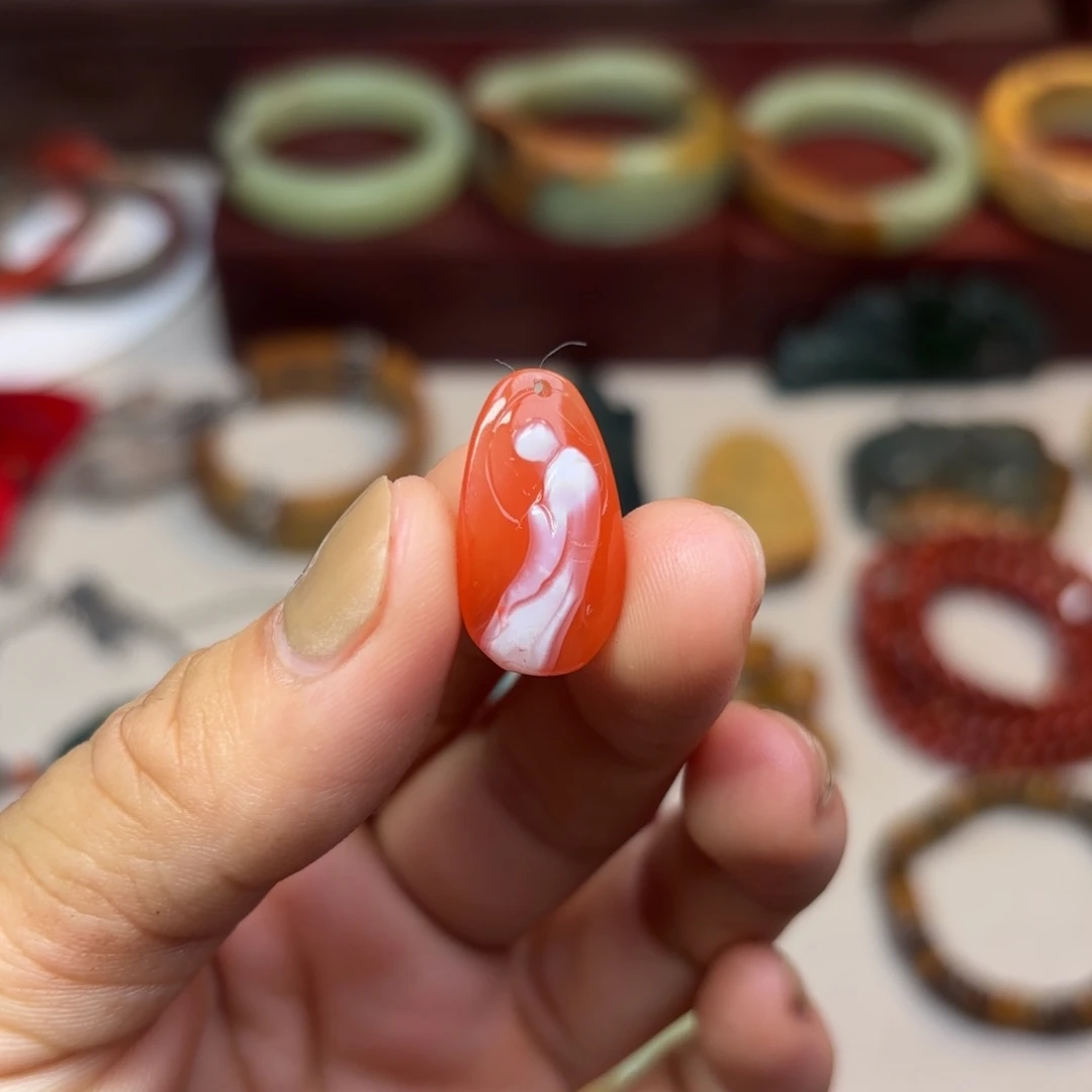 南红玛瑙颈饰未镶嵌德**盛