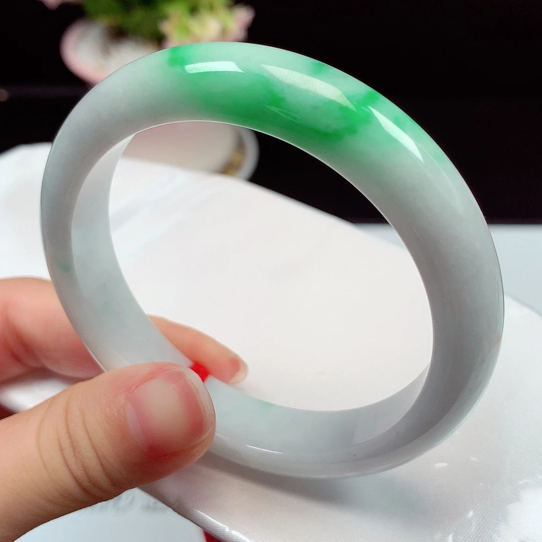 翡翠未镶嵌手镯1435