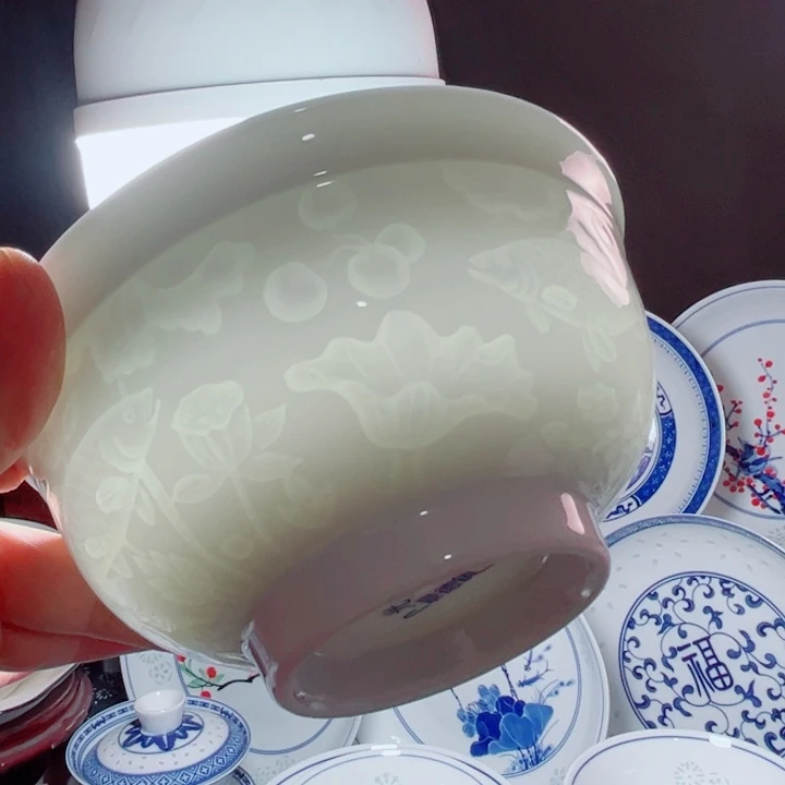 青花玲珑5.5寸饭碗鱼藻纹
