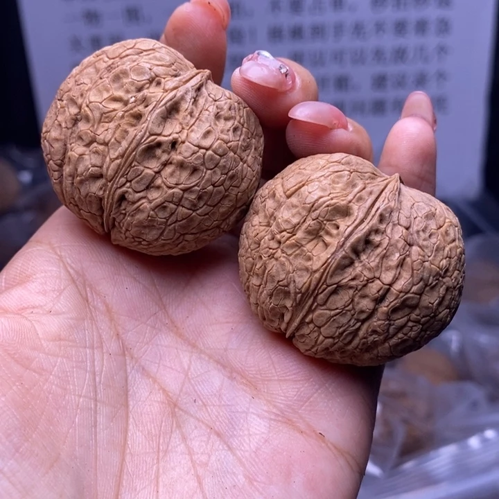 核桃云南野生铁核桃125号40mm