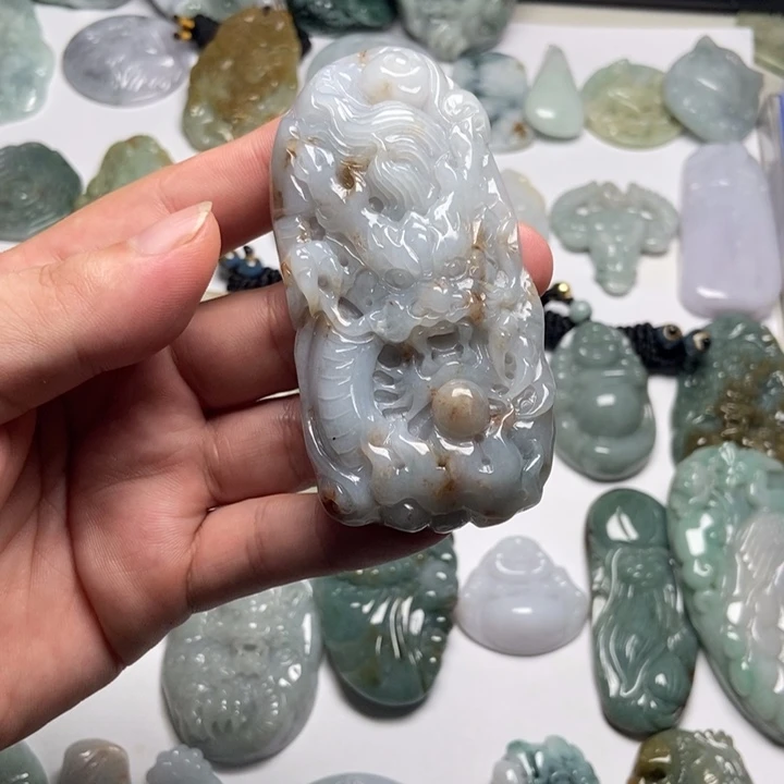 颈饰未镶嵌翡翠龙牌56