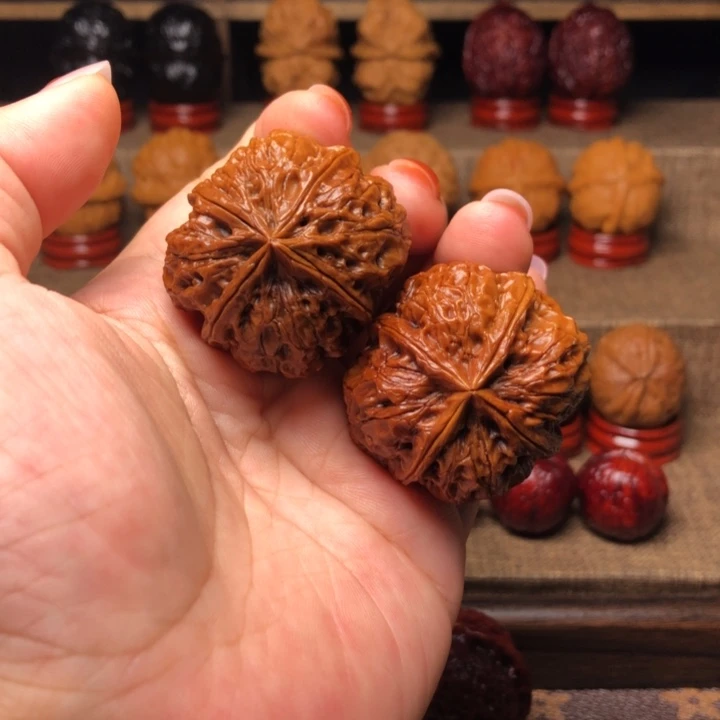 把件橄榄核46南召铁印38