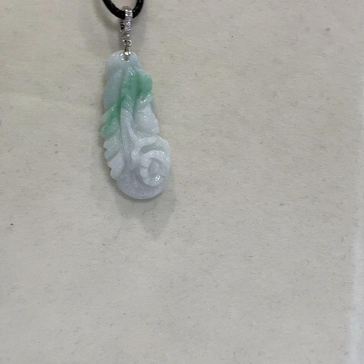 翡翠银S925镀金镶嵌颈饰摆财