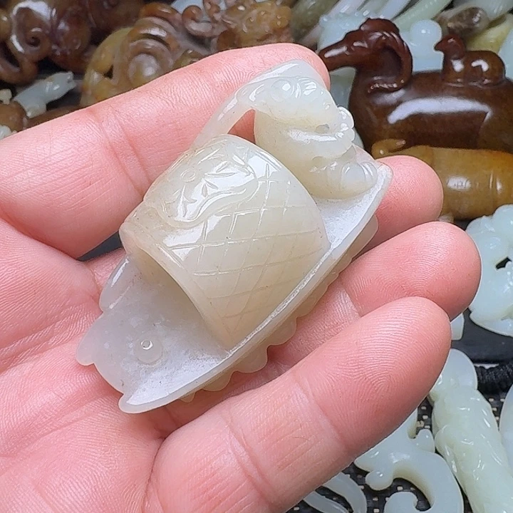 未镶嵌和田玉挂件