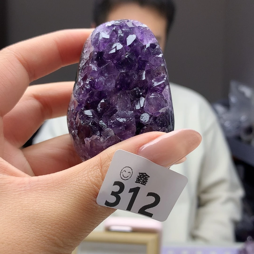 未镶嵌大型摆件（非配饰）水晶