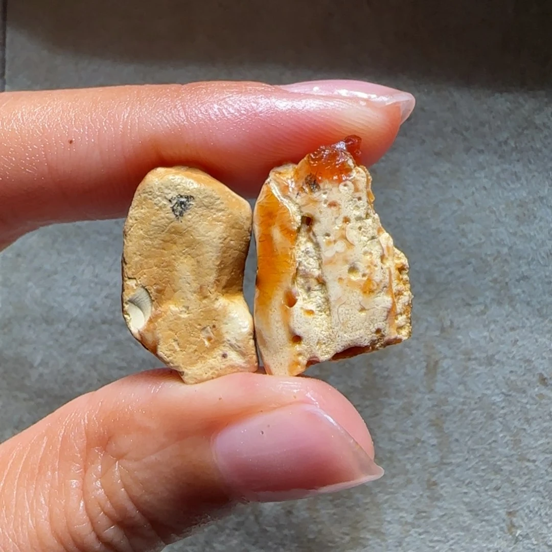 未镶嵌定制琥珀爱****鱼专拍
