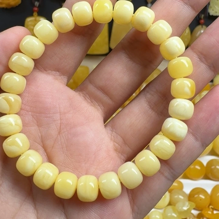 蜜蜡未镶嵌珠宝奇石