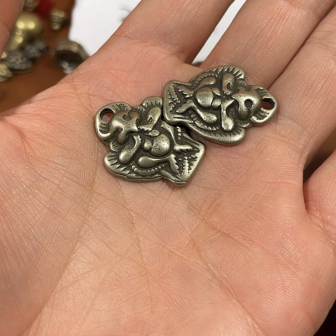 周***董东西很好看很好看