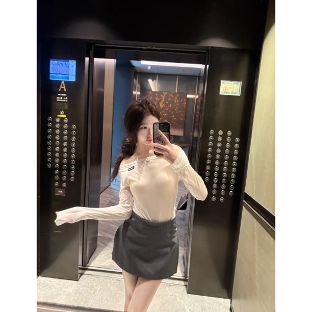 【Meng服饰】谬系设计感一字肩长袖修身防晒长袖+气质半裙