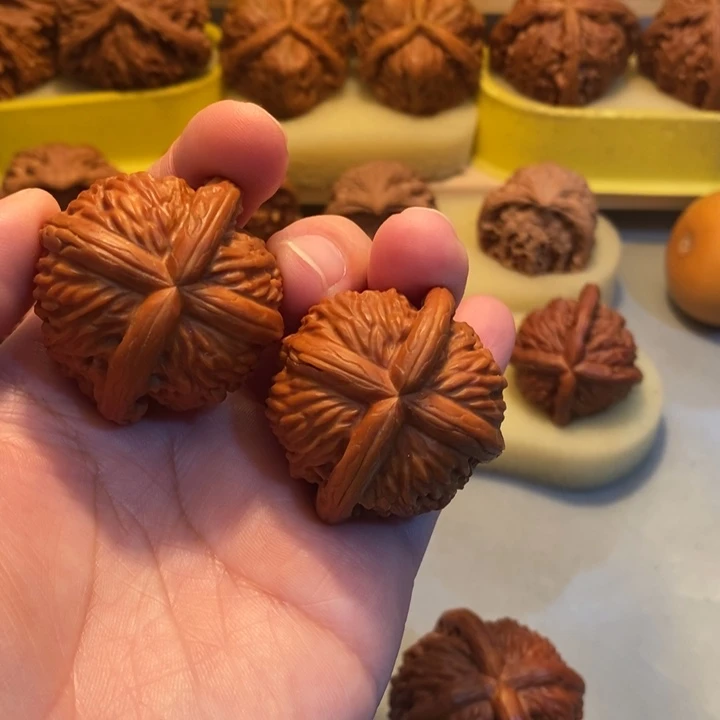 贵***山吊坠文玩核桃kkkkkm