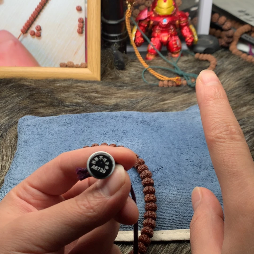 几***郎吊坠金刚菩提老树王毕业级