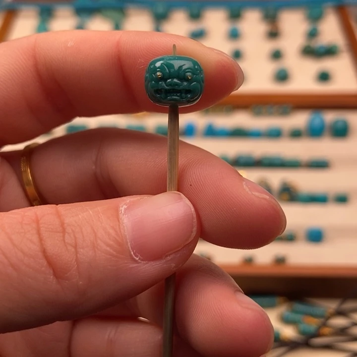 绿松石配饰未镶嵌