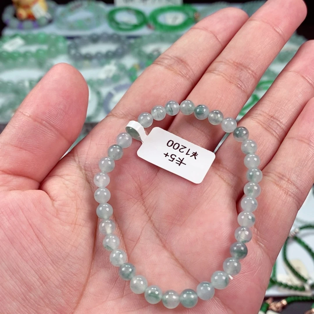 未镶嵌手链翡翠卡5+