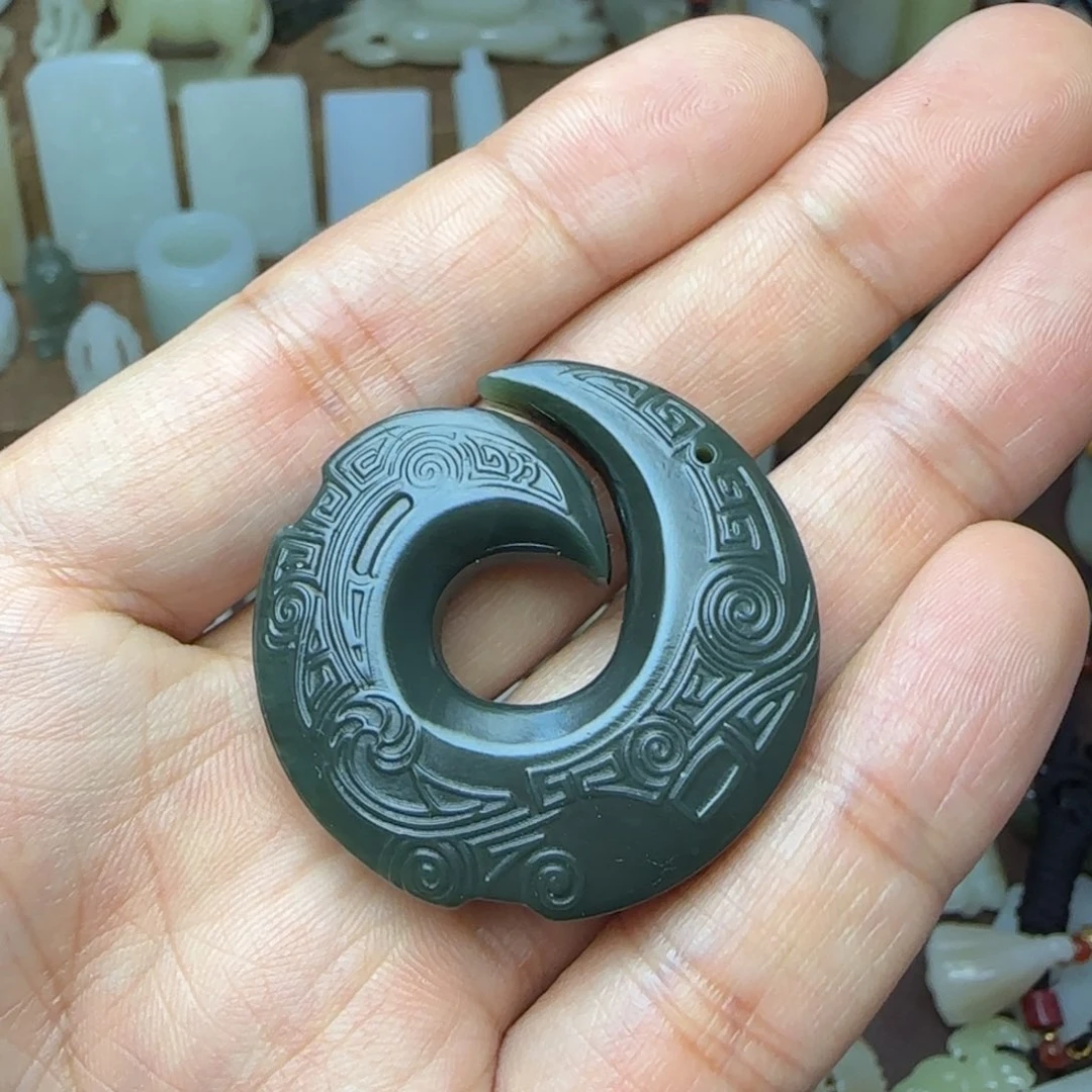 和田玉挂件未镶嵌时来运转