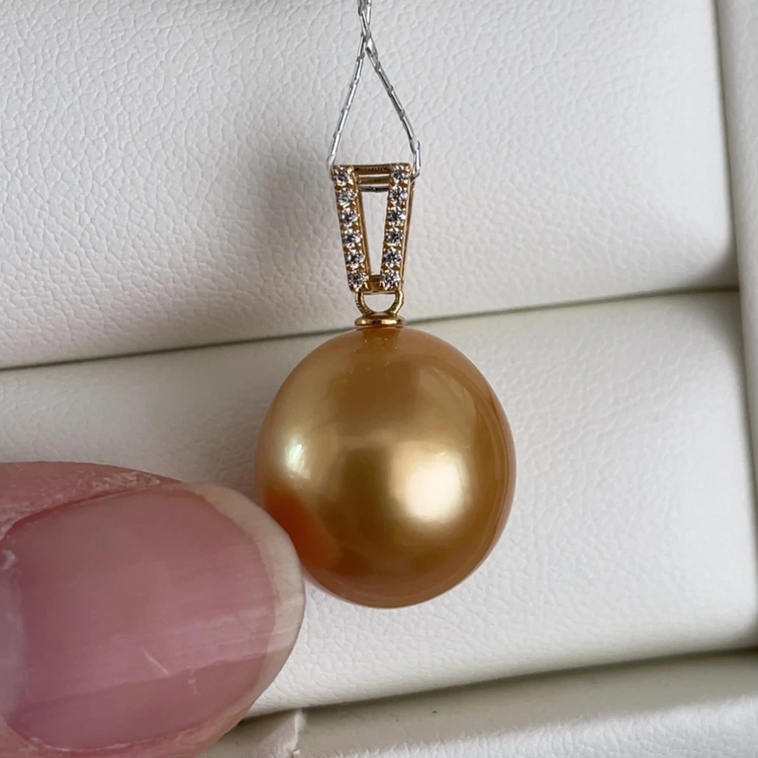 吊坠(不含链)18K金镶嵌海水珍珠14.0mm