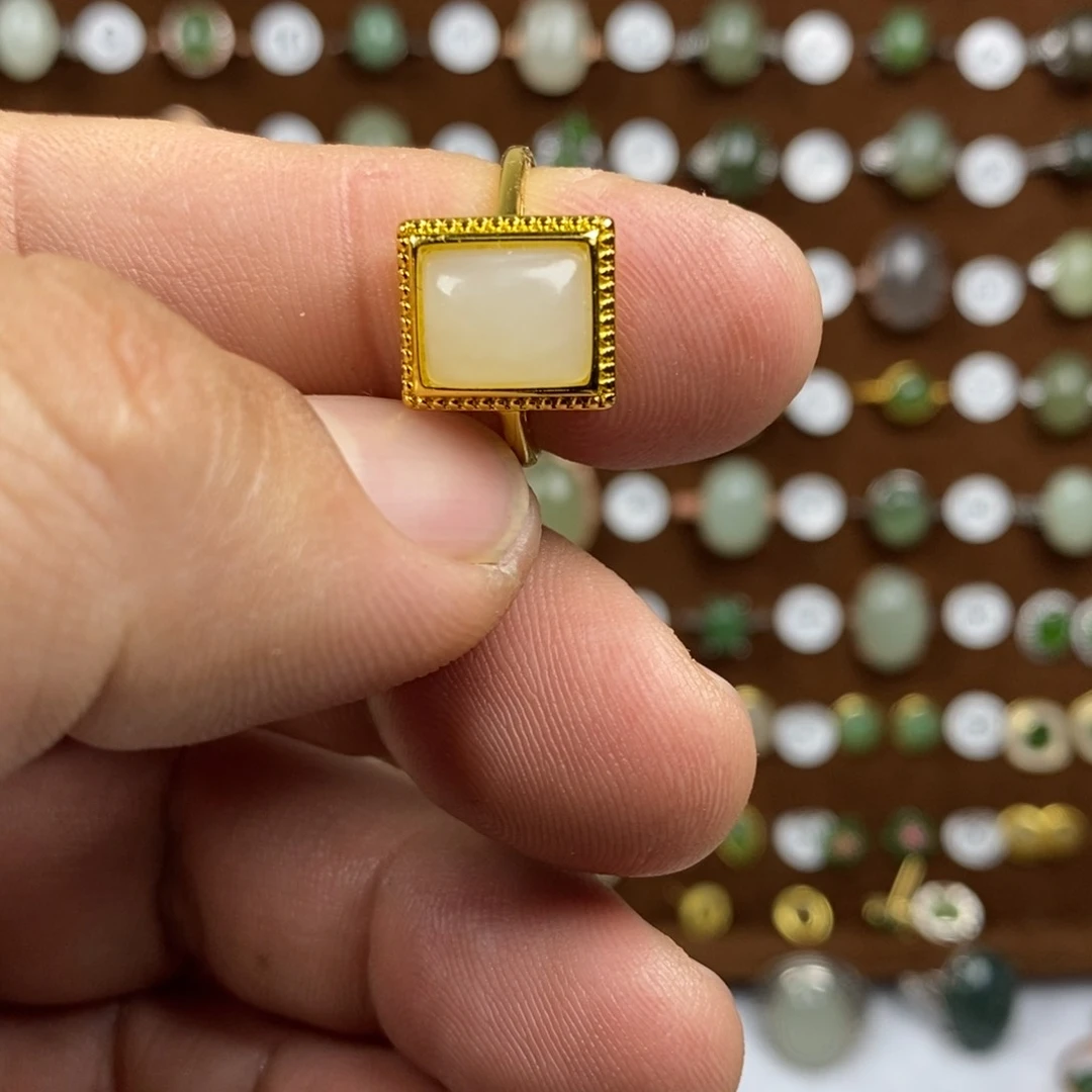 和田玉（白玉）戒指合金