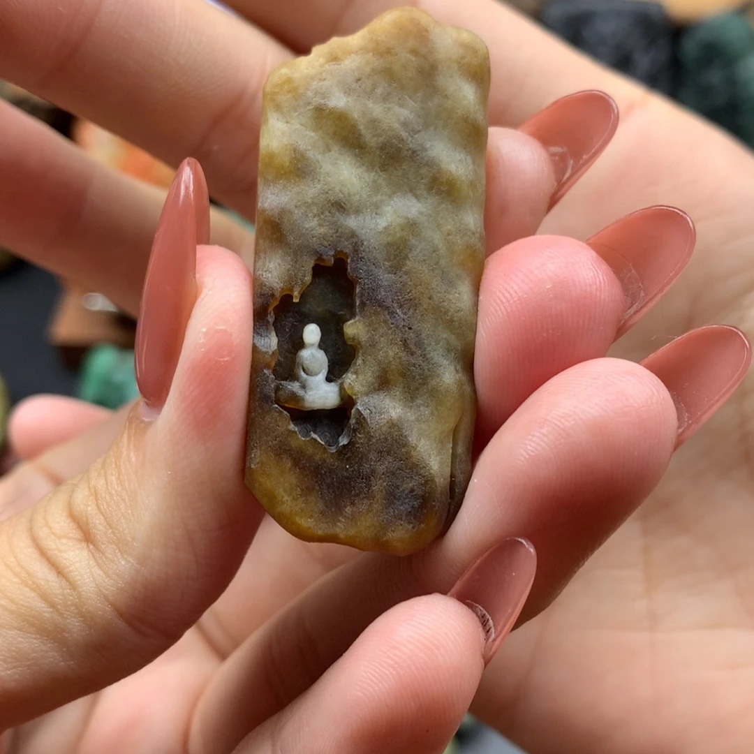 定制翡翠未镶嵌翡翠