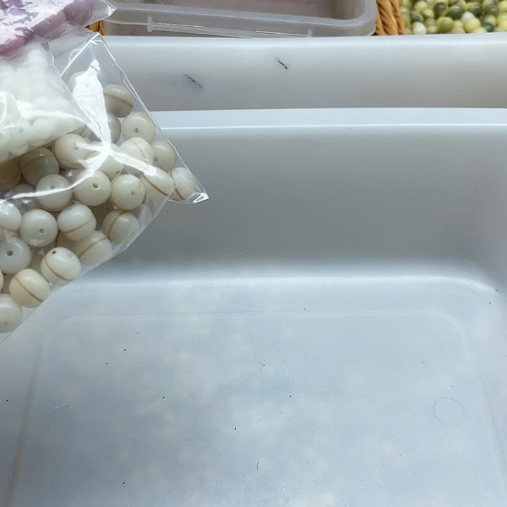 白玉菩提吊坠e**调瑕疵定