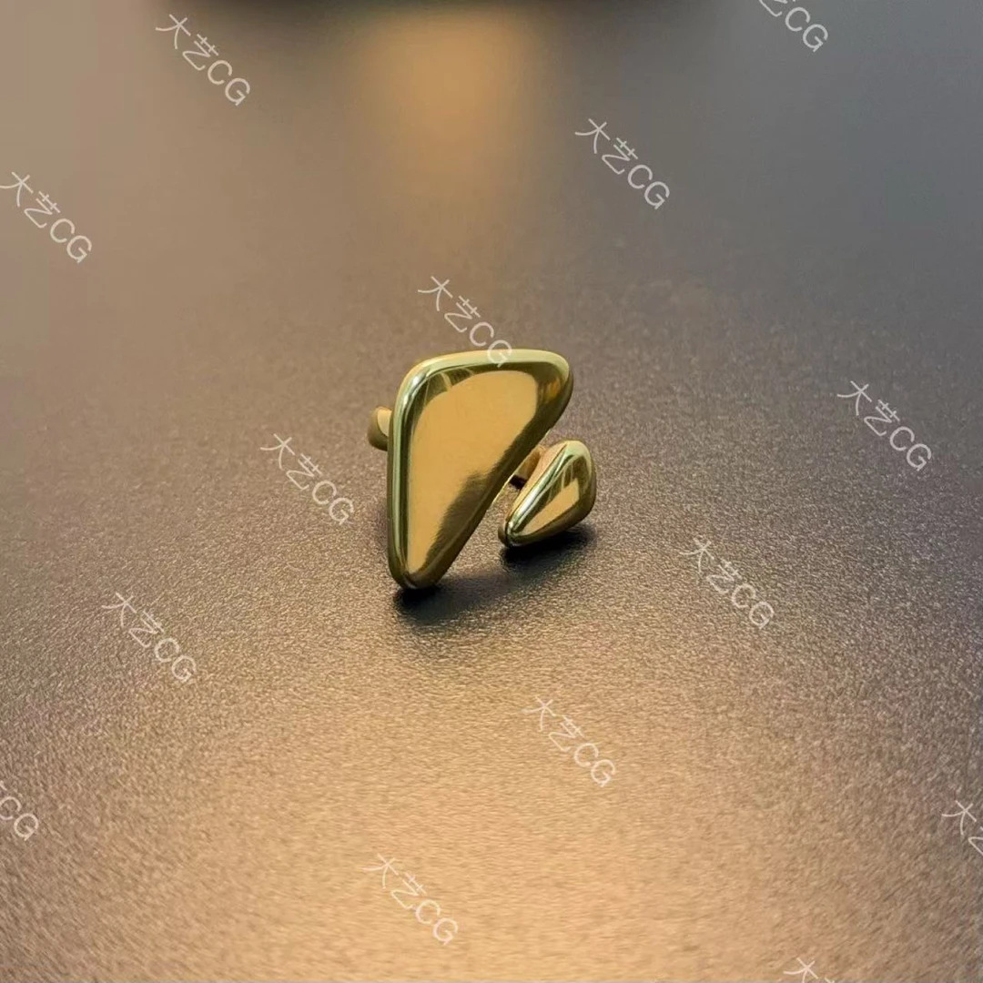 合金仿水晶戒指 简约几何戒指百搭时尚三角金色指环RICug 0428