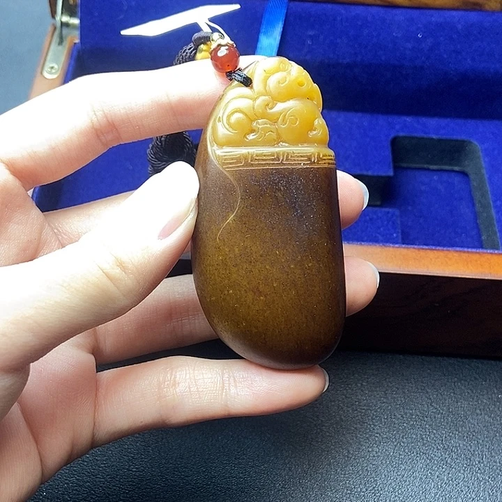 和田玉挂件未镶嵌r****eN