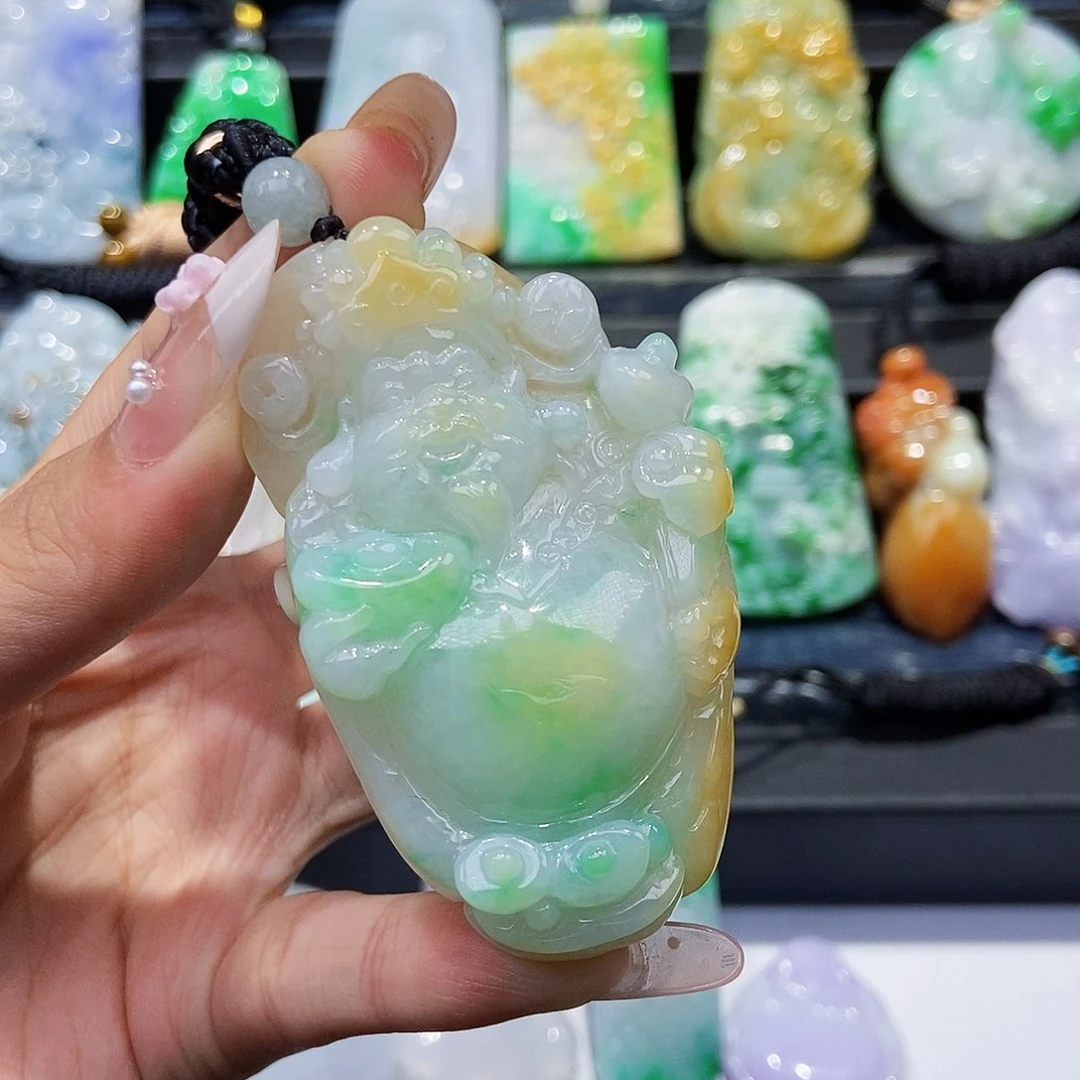 消***光定制翡翠未镶嵌天然翡翠A货