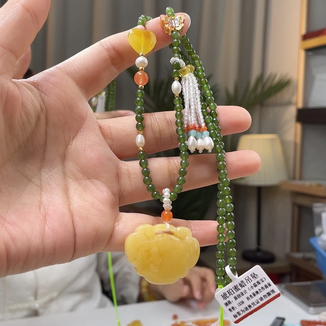 蜜蜡裸石未镶嵌蜜蜡吊坠
